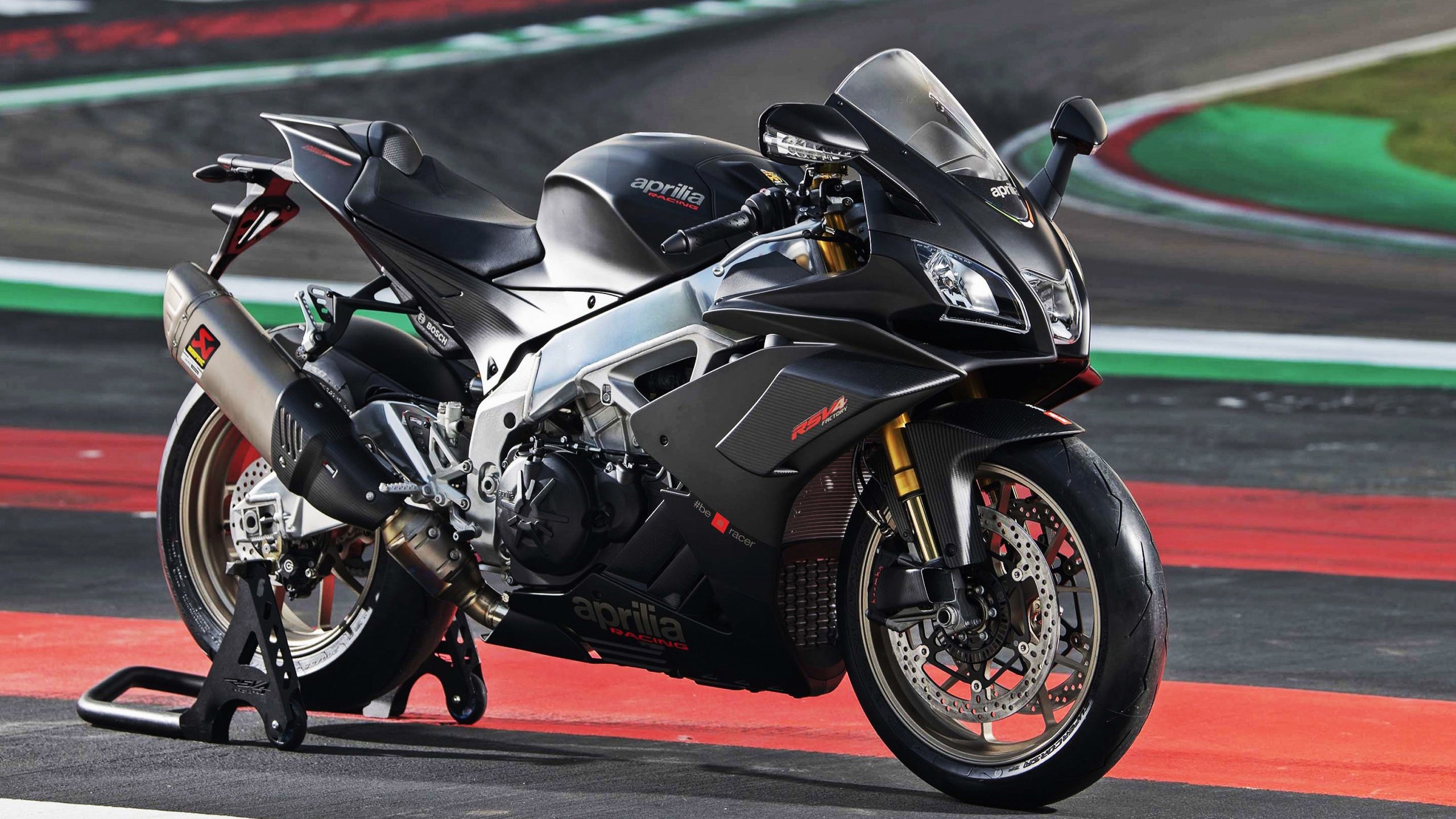 kaiyun体育综合-田径运动员训练计划优化,田径运动员训练方法主要有哪些